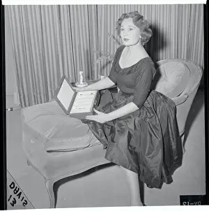 Loss Prints: Woman with Empty Jewel Box