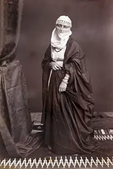 Outfit Prints: Woman In Middle East Clothing