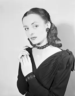 Modeling Prints: Woman Modelling Dog-Collar Necklace