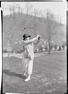 Bath County Prints: Woman Playing Golf