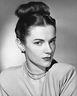 Hair Bun Prints: Woman posing