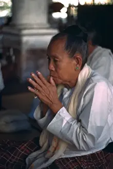 Burmese Prints: Woman Praying
