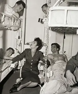 Hospital Bed Prints: Woman Sings to Wounded Soldiers