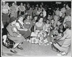 Scout Prints: Woman Speaks To Girl Scouts