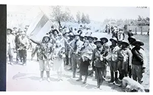 Volunteer Prints: Women Distribute Clothes in Streets
