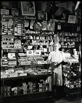 Connecticut Prints: Women In Drugstore