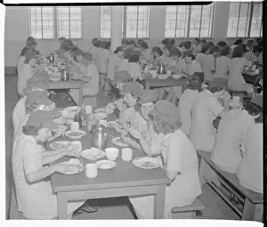 North Carolina Prints: Women Marines Eating in Mess Hall