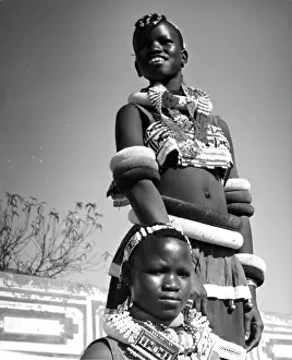 Lac0062 Prints: WOMEN OF N'BELE TRIBE