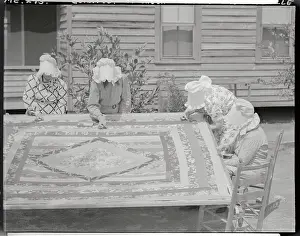 Women Quilting