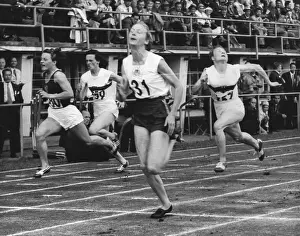 Helsinki Prints: Women Running 80 Meter Hurdles
