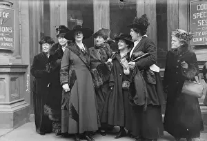 Trial Prints: Women at the Trial of Margaret Sanger