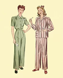 Images Dated 30th November 2016: Two Women Wearing Pajamas
