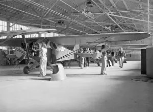 Women Working to Build Airplanes