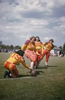 Sports Uniform Prints: Women's Football