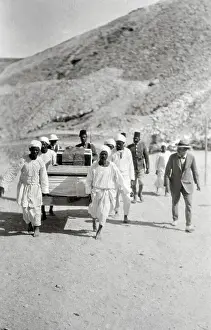 Luxor Prints: Workers with Treasures from King Tut's Tomb