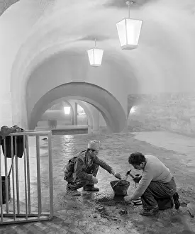 Ceiling Prints: Working on Rome Train Station