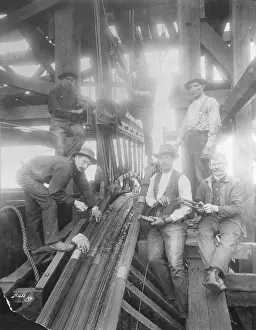 Worker Prints: Workmen on the Brooklyn Bridge