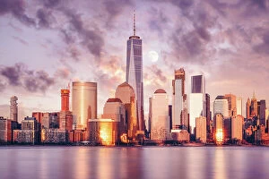 World Trade Centre, New York Collection: One World Trade Center Dominating the Skyline