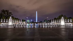 Images Dated 1st May 2014: World War II Memorial with the Washington Monument