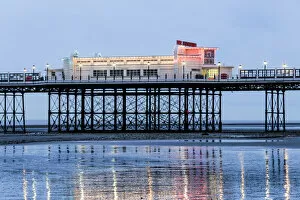 A fascinating collection of images featuring great British piers: Worthing Pier, England