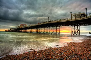 Images Dated 27th December 2011: Worthing Pier Sunset