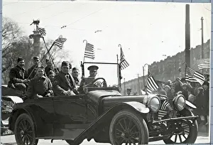 Wounded Men Of 27Th Division In Parade