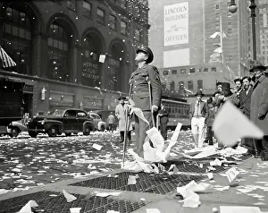 42nd Street Prints: Wounded Veteran Watching Ticker-Tape