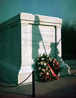 Honor Prints: Wreath at Tomb of the Unknowns in Virginia