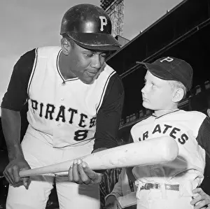 W.Stargell Leans To Show Batboy Bat