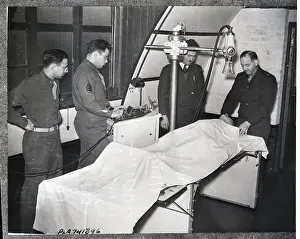 Injury Prints: X-Ray Apparatus in Military Hospital