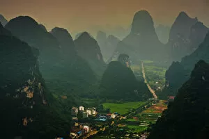 Images Dated 2nd June 2012: Yangshuo County, China