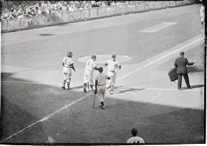Yankee Mickey Mantle Hitting Home Run