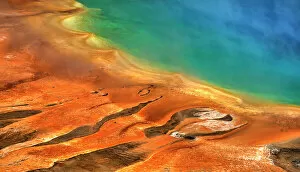 Images Dated 16th January 2016: Yellowstone Colorful Geyser: Grand Prismatic