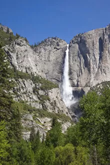 Images Dated 21st May 2009: Yosemite Waterfall