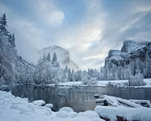 Images Dated 9th February 2009: Yosemite - Winter