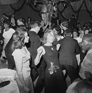 Jamaican Prints: Young Adults Dancing