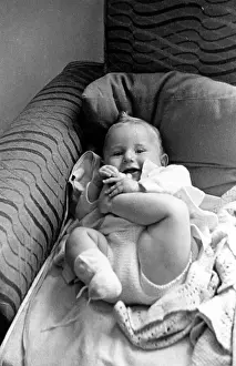 M Juv Ages Under 1 Boys Prints: Young Contortionist
