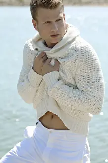 Knitwear Prints: Young man by the sea