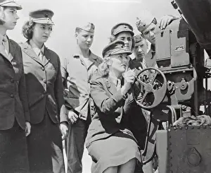 North Carolina Prints: Young Military Women Learning About Guns