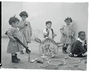 Tripoli Prints: Youngsters with Toys