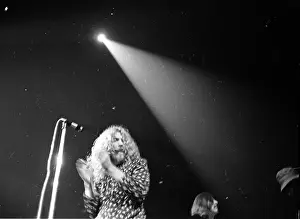 Zeppelin at the Forum