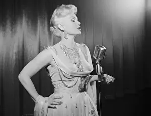 Zsa Zsa Gabor Models A $17, 000 Dress